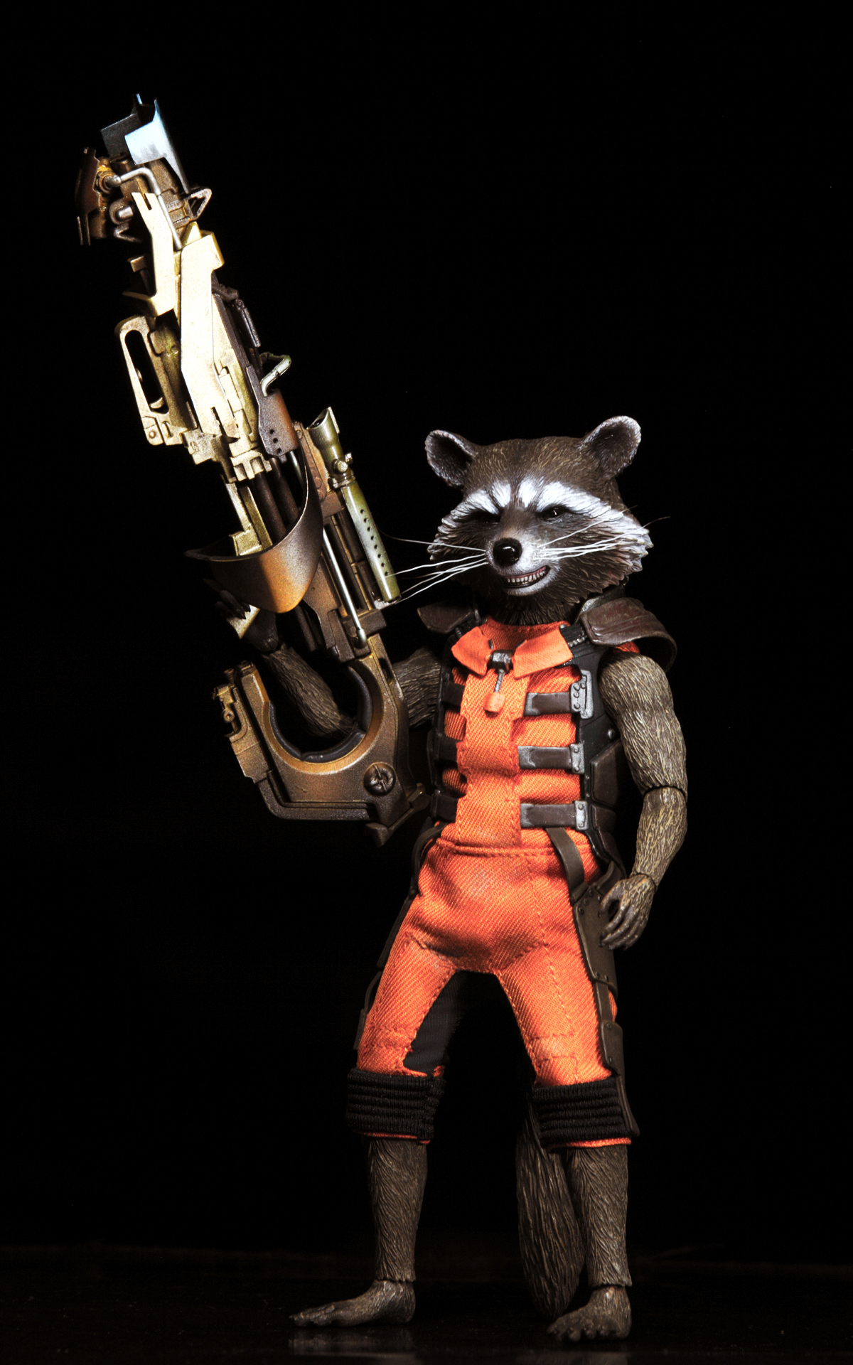 hottoys-guardians-of-the-galaxy-rocket-&-groot-set-picture09