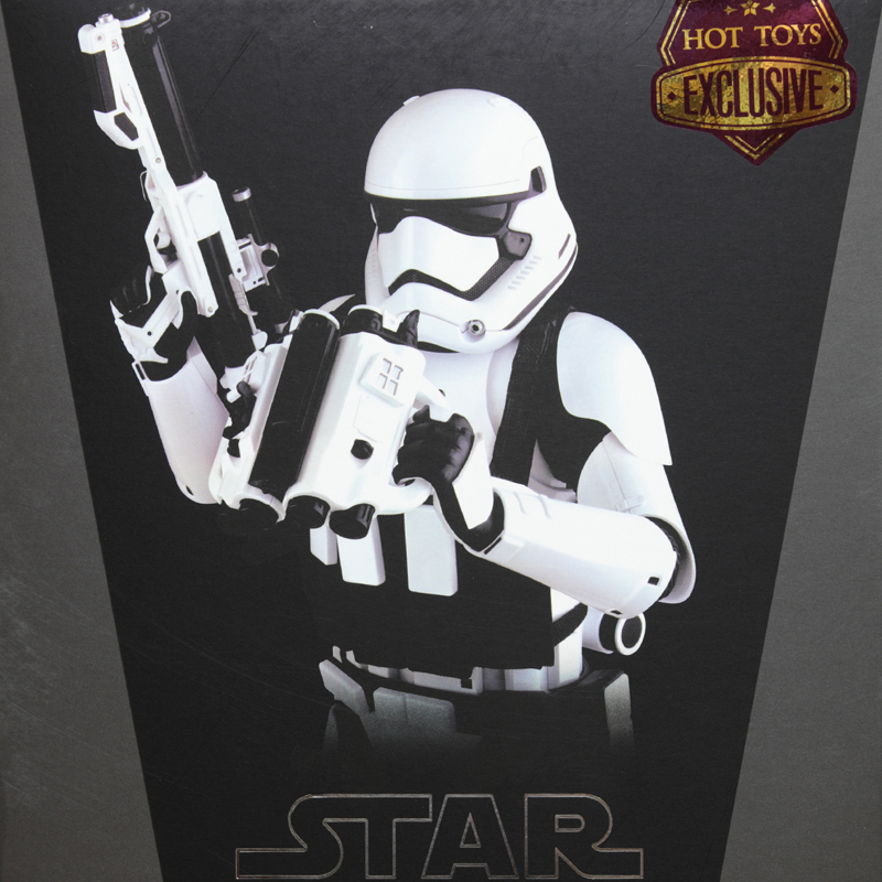 hottoys-star-wars-the-force-awakens-first-order-stormtrooper-jakku-box